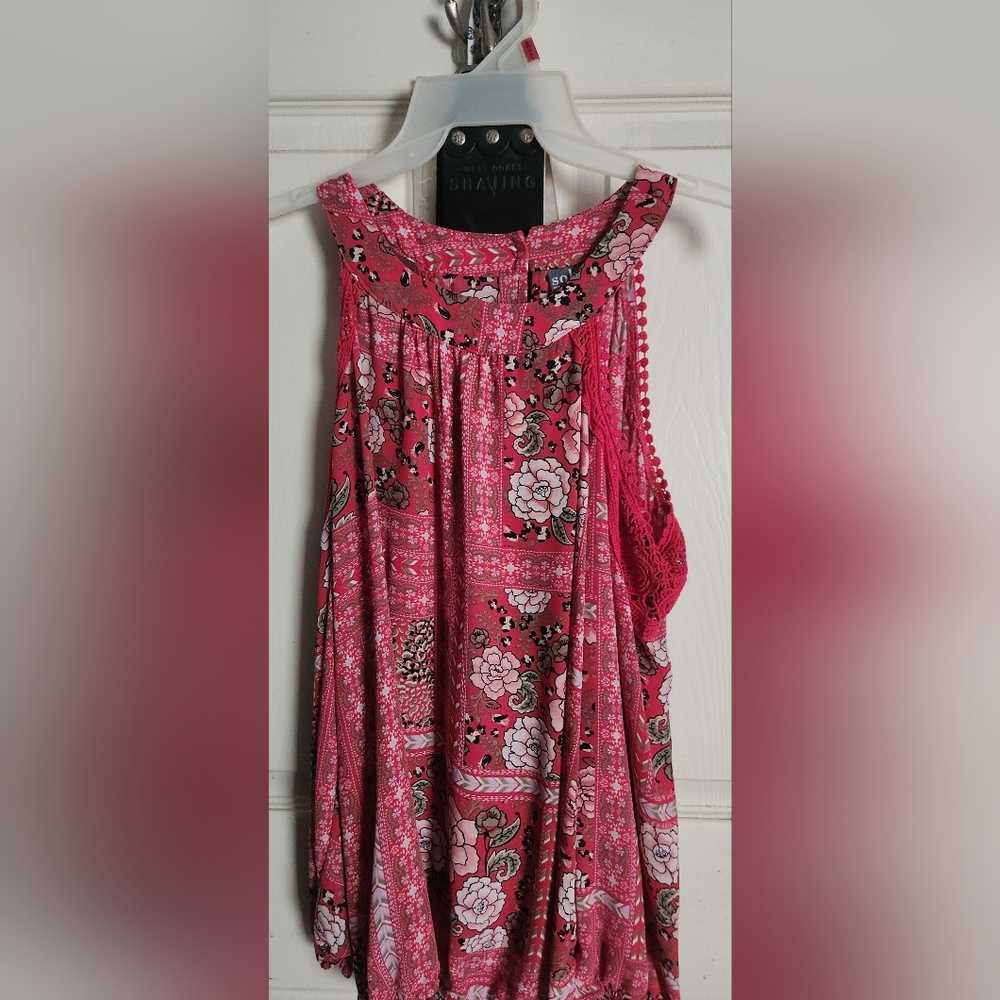 Women's  Top